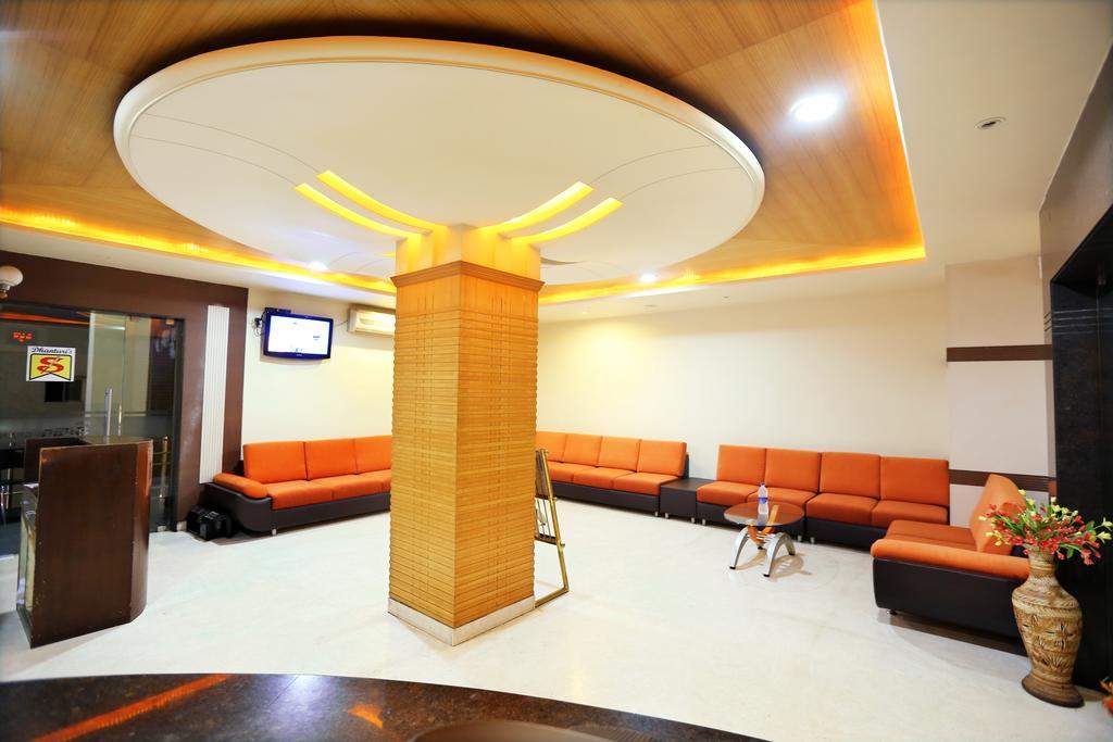 Hotel Sitara Grand Hyderabad Ngoại thất bức ảnh