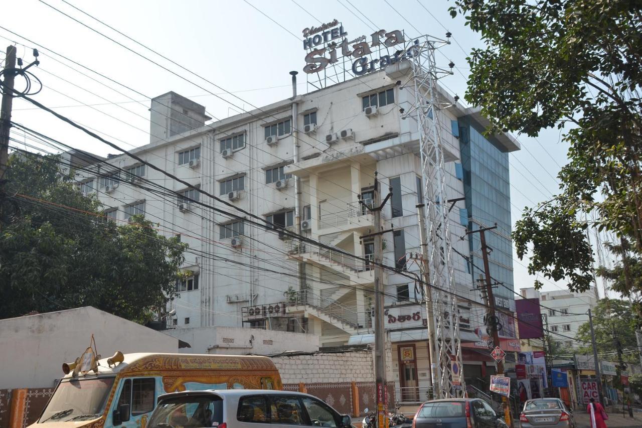 Hotel Sitara Grand Hyderabad Ngoại thất bức ảnh